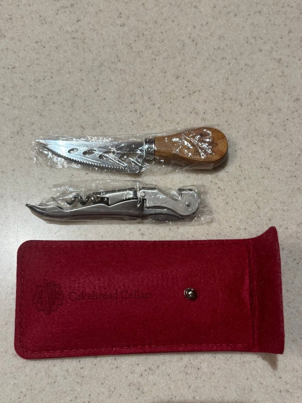 CAKEBREAD CELLARS Wine & Cheese Set: Corkscrew/Opener & Serated Cheese Knife NWT